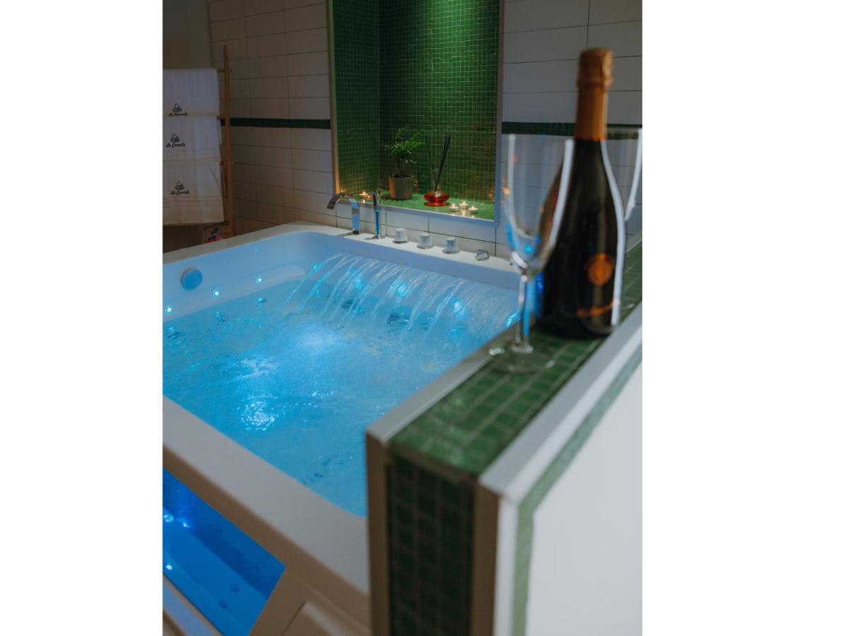 Le Coccole Luxury Suite Sannicandro di Bari Exteriör bild